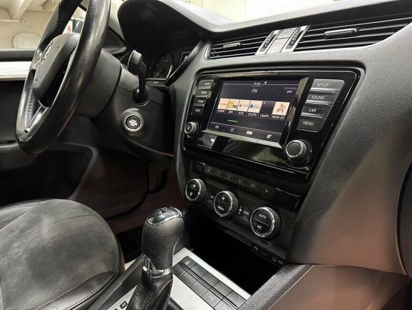 Skoda Octavia Style, 1.4 л, Робот, 2016 фото 11