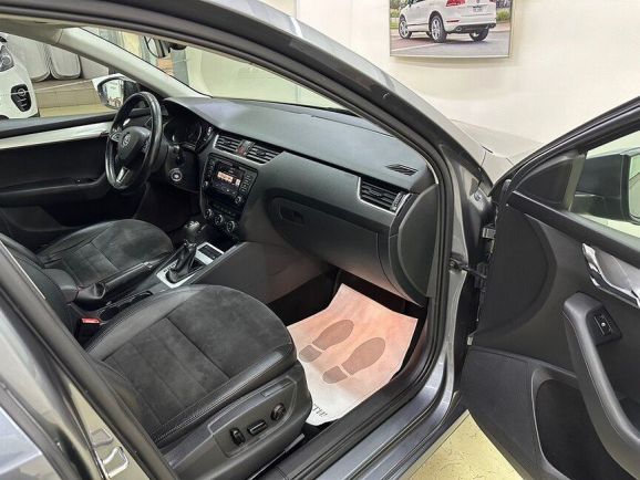 Skoda Octavia Style, 1.4 л, Робот, 2016 фото 13