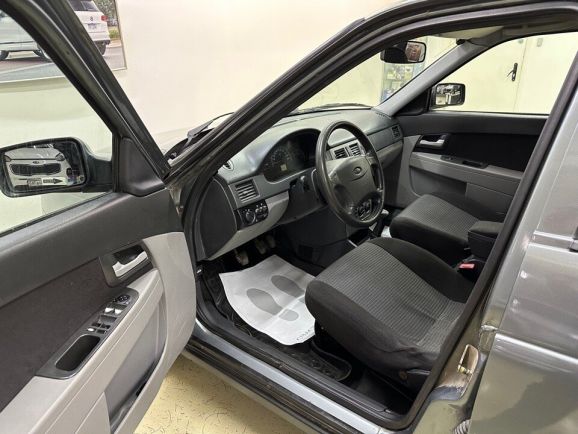 LADA (ВАЗ) Priora, 1.6 л, МТ, 2011 фото 2