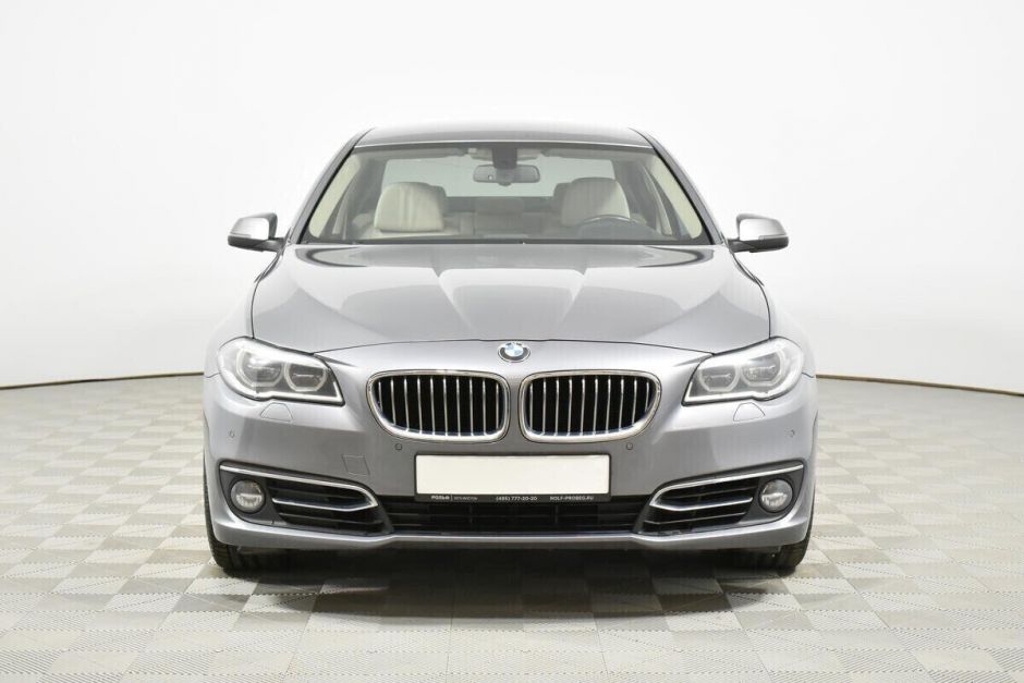 BMW 5 серии, 3.0 л, АТ, 2015 фото 4