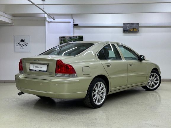 Volvo S60, 2.4 л, АТ, 2006 фото 7