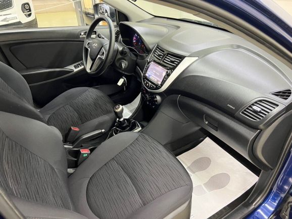 Hyundai Solaris, 1.6 л, МТ, 2014 фото 16