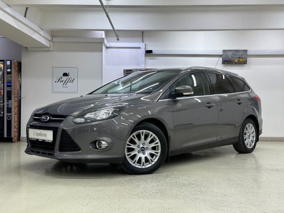 Ford Focus, 1.6 л, Робот, 2014 фото 3