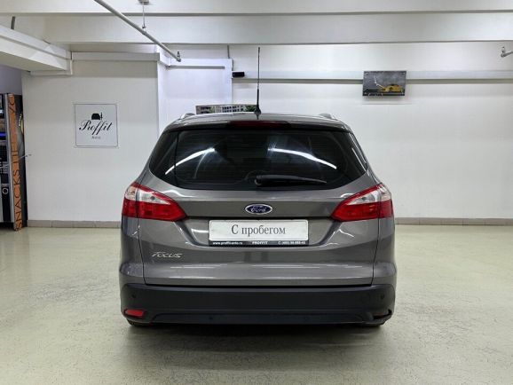 Ford Focus, 1.6 л, Робот, 2014 фото 7