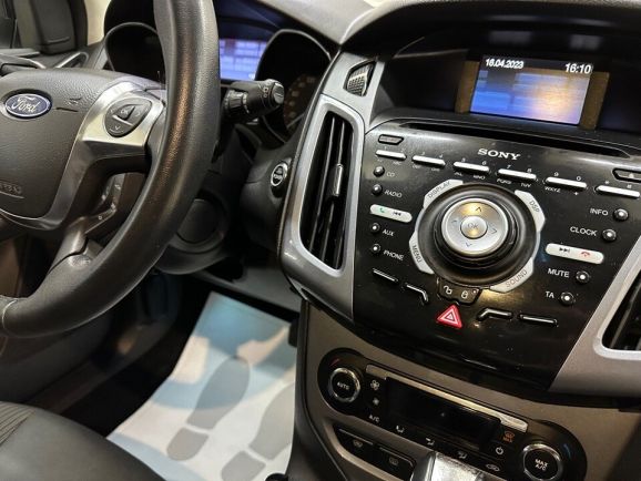 Ford Focus, 2.0 л, Робот, 2012 фото 11