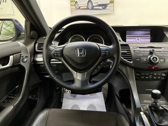 Honda Accord, 2.4 л, МКПП, 2011 фото 10