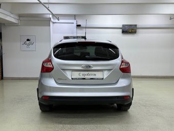 Ford Focus, 1.6 л, МКПП, 2012 фото 6