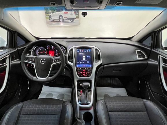 Opel Astra, 1.4 л, АТ, 2012 фото 10