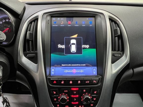 Opel Astra, 1.4 л, АТ, 2012 фото 13