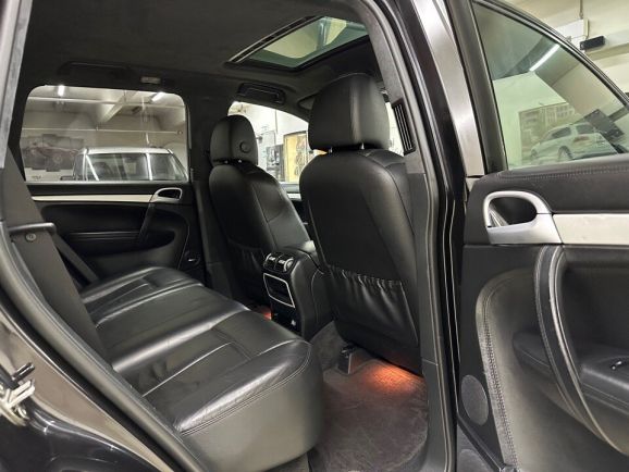 Porsche Cayenne Turbo, 4.8 л, АТ, 2008 фото 1