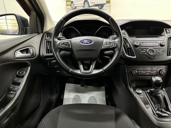 Ford Focus, 1.6 л, МТ, 2015 фото 9