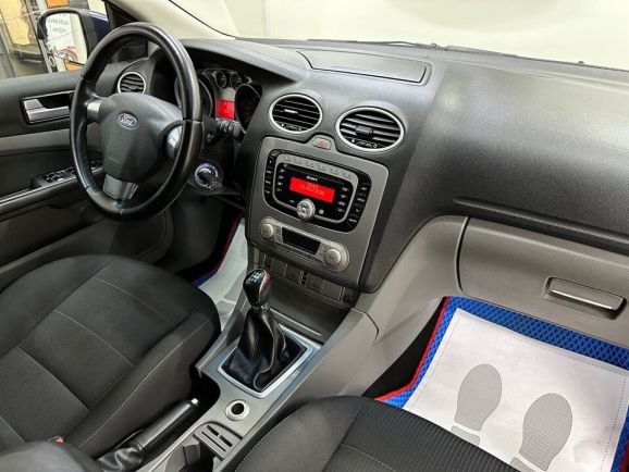 Ford Focus Titanium, 1.8 л, МТ, 2009 фото 11