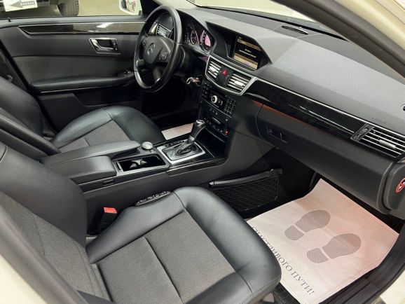 Mercedes-Benz E-Класс, 2.1 л, АТ, 2010 фото 11