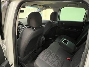 Peugeot 3008 Active, 1.6 л, МКПП, 2011 фото 12