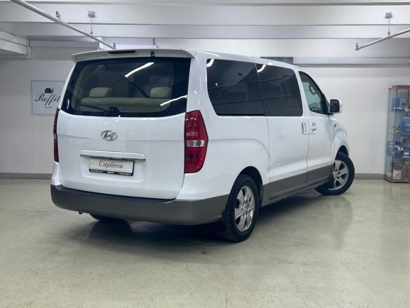 Hyundai Grand Starex, 2.5 л, АТ, 2008 фото 8