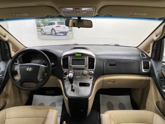 Hyundai Grand Starex, 2.5 л, АКПП, 2008 фото 13
