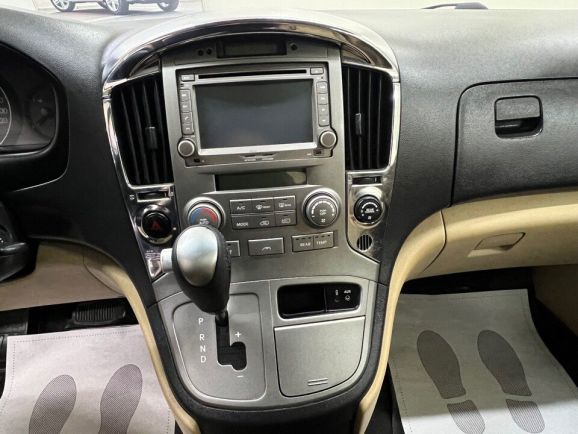 Hyundai Grand Starex, 2.5 л, АТ, 2008 фото 15