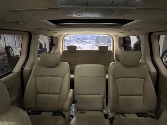 Hyundai Grand Starex, 2.5 л, АТ, 2008 фото 20