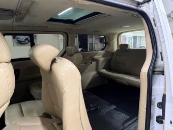 Hyundai Grand Starex, 2.5 л, АКПП, 2008 фото 22
