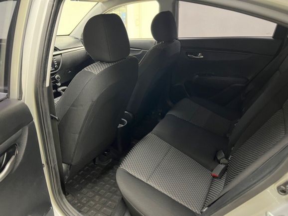 Kia Rio, 1.6 л, АТ, 2019 фото 2