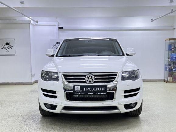 Volkswagen Touareg, 3.0 л, АТ, 2009 фото 4