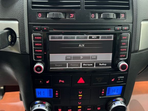 Volkswagen Touareg, 3.0 л, АТ, 2009 фото 18