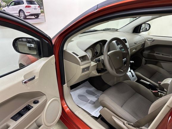 Dodge Caliber SXT, 2.0 л, Вариатор, 2007 фото 9