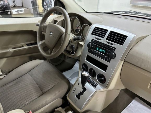 Dodge Caliber SXT, 2.0 л, Вариатор, 2007 фото 12