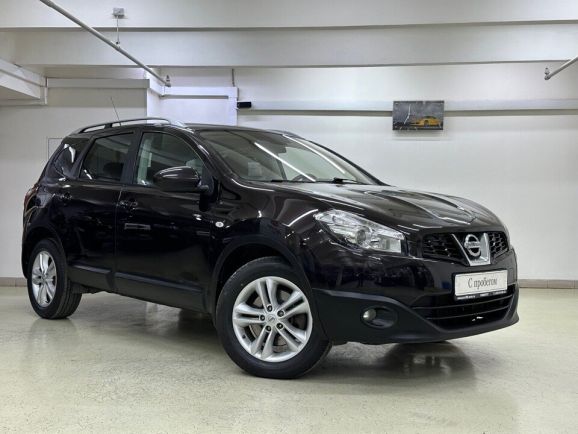 Nissan Qashqai+2 SE+, 2.0 л, Вариатор, 2011 фото 5