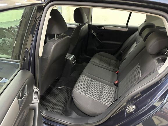 Volkswagen Golf Match, 1.6 л, Робот, 2012 фото 15