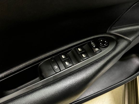 Citroen C4, 1.6 л, АТ, 2013 фото 9