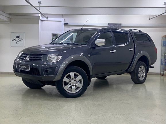 Mitsubishi L200, 2.5 л, МТ, 2010 фото 3