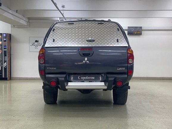 Mitsubishi L200, 2.5 л, МТ, 2010 фото 7