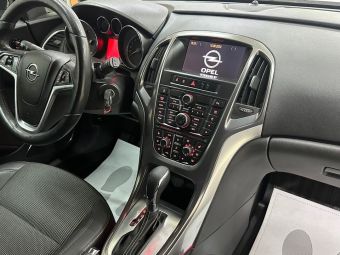 Opel Astra Cosmo, 1.4 л, АКПП, 2012 фото 14