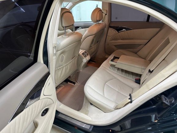 Mercedes-Benz E-Класс, 1.8 л, АТ, 2004 фото 2