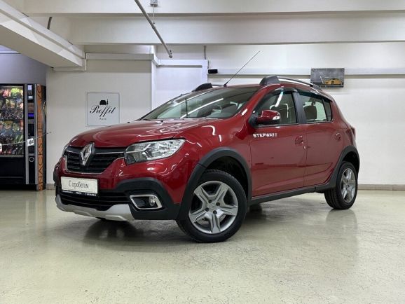 Renault Sandero Stepway Drive, 1.6 л, АТ, 2019 фото 3