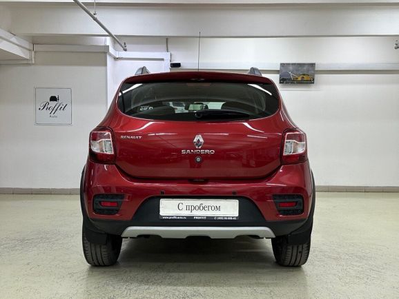 Renault Sandero Stepway Drive, 1.6 л, АТ, 2019 фото 7