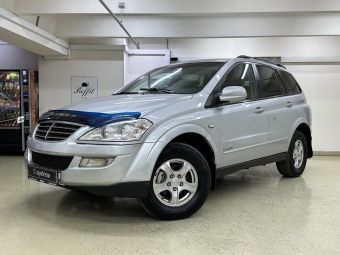 SsangYong Kyron Elegance, 2.0 л, АКПП, 2009 фото 3