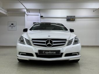Mercedes-Benz E-Класс E 250 CGI BlueEFFICIENCY, 1.8 л, АКПП, 2010 фото 4