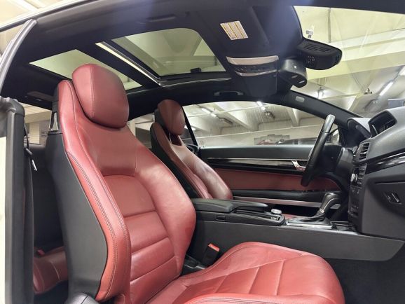 Mercedes-Benz E-Класс E 250 CGI BlueEFFICIENCY, 1.8 л, АТ, 2010 фото 2