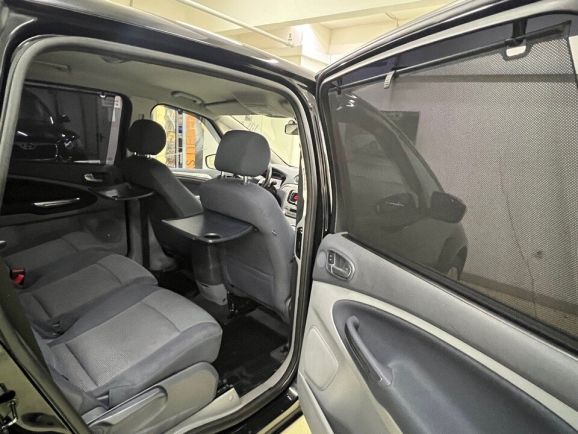 Ford S-MAX, 2.0 л, АТ, 2010 фото 14