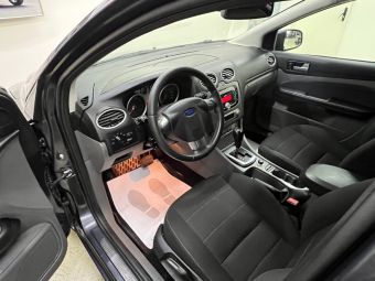 Ford Focus, 2.0 л, АКПП, 2010 фото 11