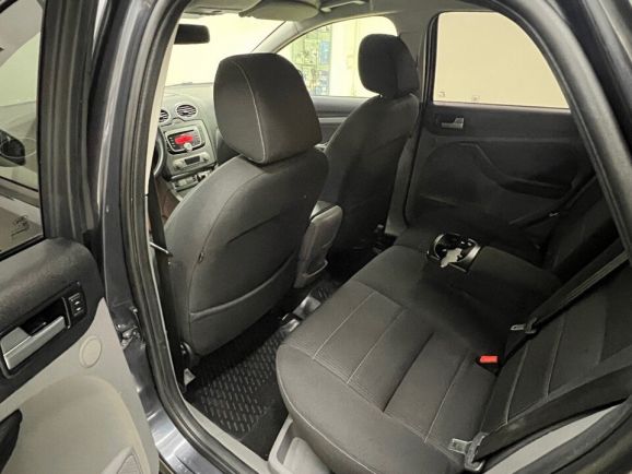 Ford Focus, 2.0 л, АТ, 2010 фото 1