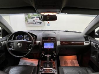 Volkswagen Touareg, 3.0 л, АКПП, 2009 фото 11