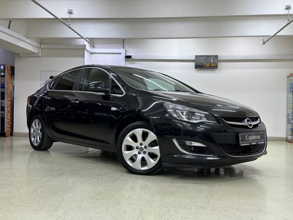 Opel Astra Cosmo, 1.4 л, АТ, 2013 фото 4