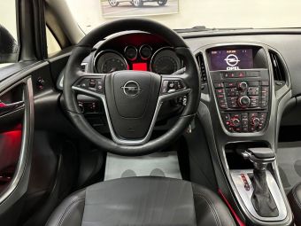 Opel Astra Cosmo, 1.4 л, АКПП, 2013 фото 9