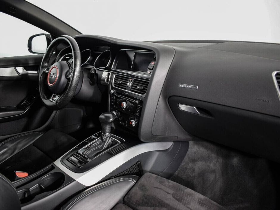 Audi A5, 2.0 л, Робот, 2016 фото 9