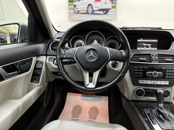 Mercedes-Benz C-Класс, 1.8 л, АТ, 2011 фото 10