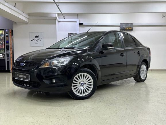 Ford Focus Titanium, 2.0 л, АТ, 2010 фото 3