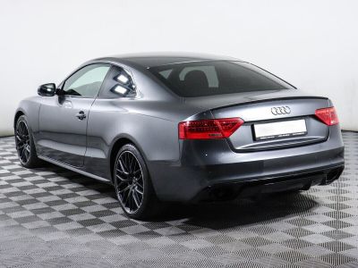 Audi A5, 2.0 л, РКПП, 2016 фото 5